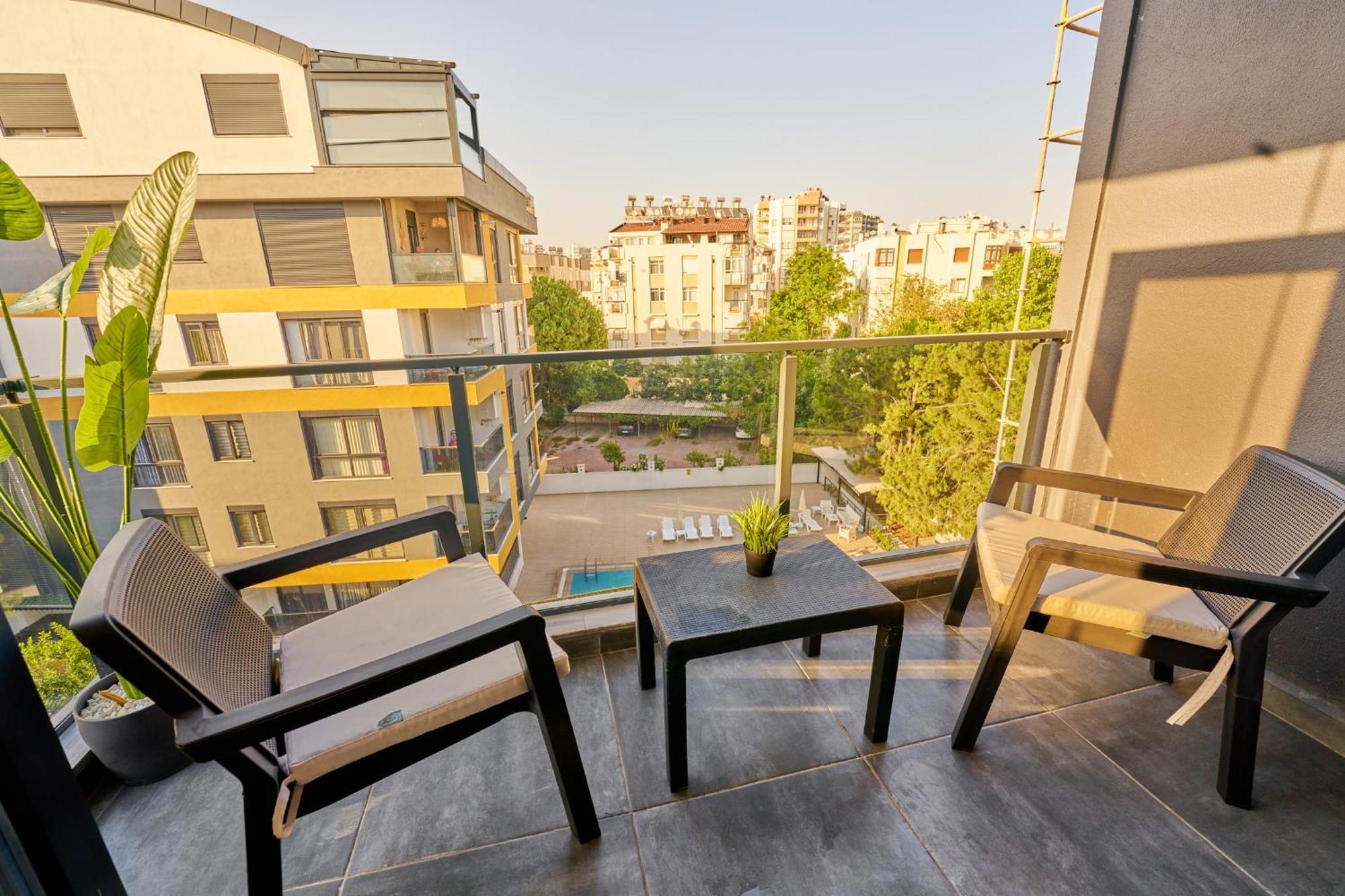 Der Inn Lara Antalya Exteriör bild